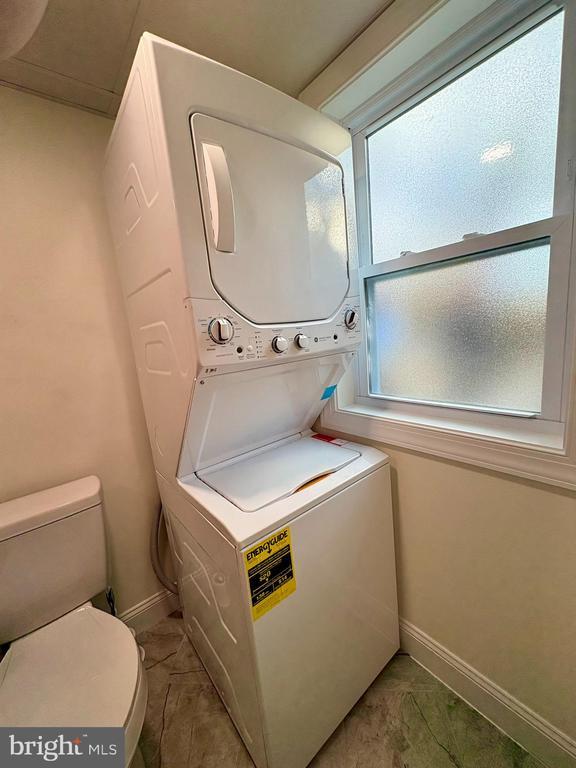 Building Photo - 2851 New Windsor Rd