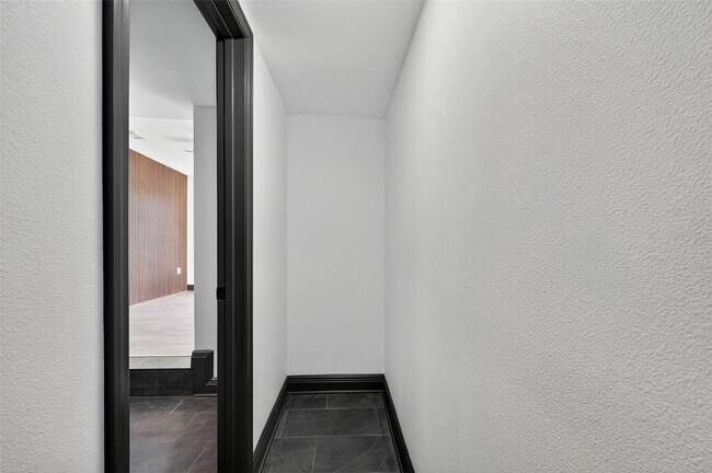 Building Photo - 2401 42nd St S