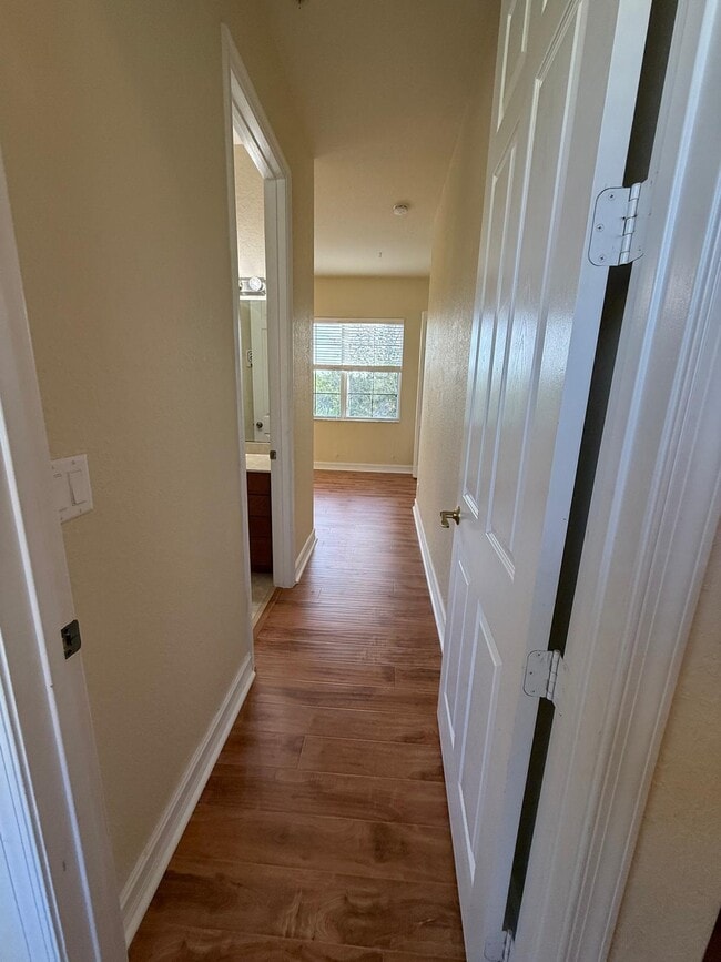 Building Photo - 603 N St