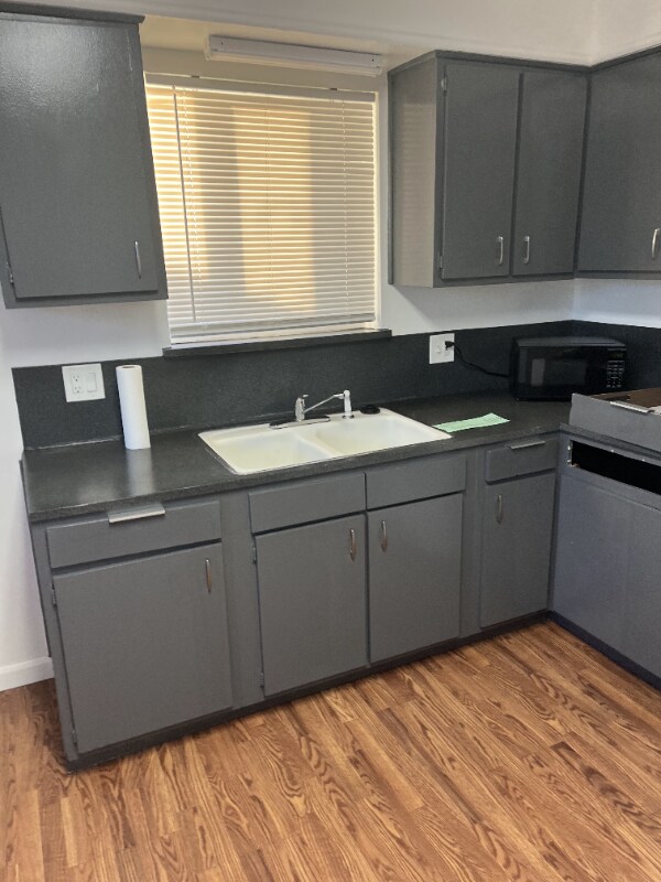 Building Photo - 4710 Lincoln St