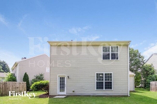 Building Photo - 6063 Parkside Circle