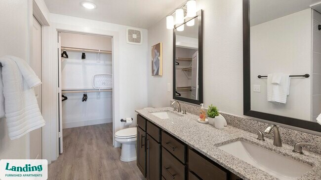 Building Photo - 3351 Walton Dr