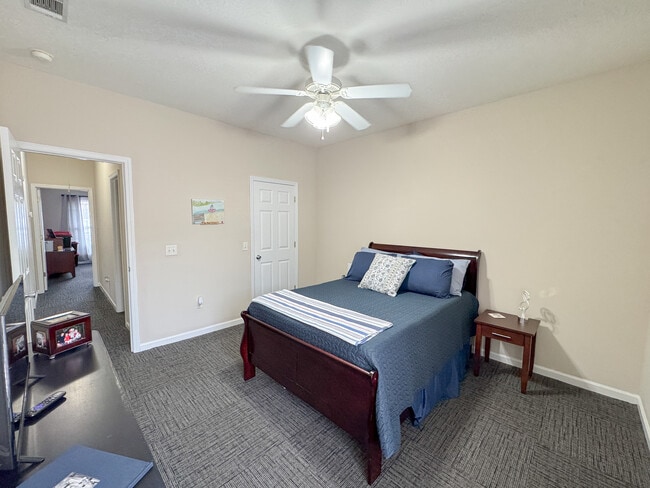 Building Photo - 1131 Trellis Ct