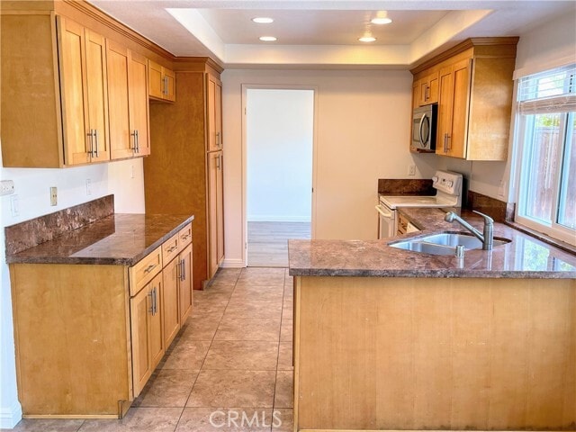 Building Photo - 52 Ashwood