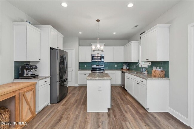 Building Photo - 712 Burley Oak Dr