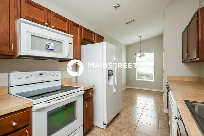 Building Photo - 3 Bedroom Pet-Friendly Home in Davenport, FL with Main Street Renewal