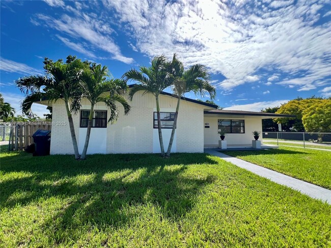 Building Photo - 11950 SW 199th St
