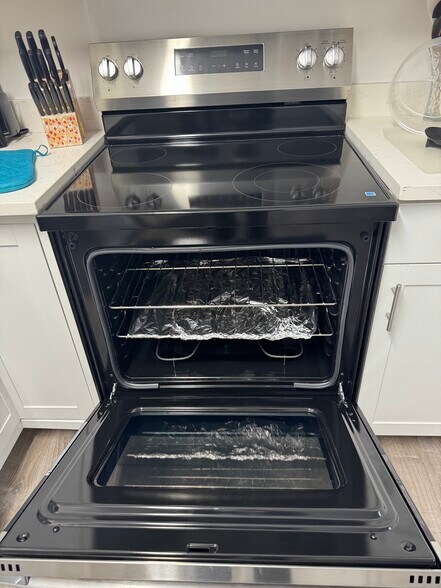 Building Photo - 2590 First St