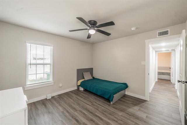 Building Photo - 2425 Cripple Creek Dr