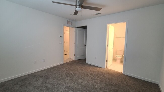 Building Photo - Brand New 2 Story Townhome