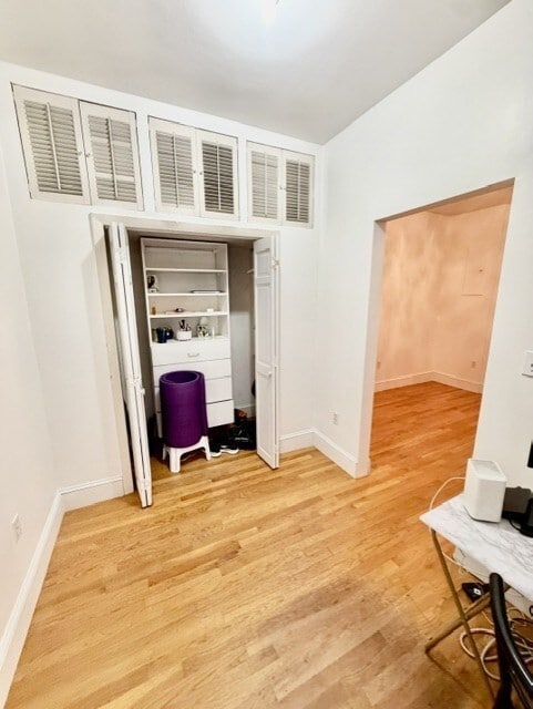 Building Photo - 162 Endicott St