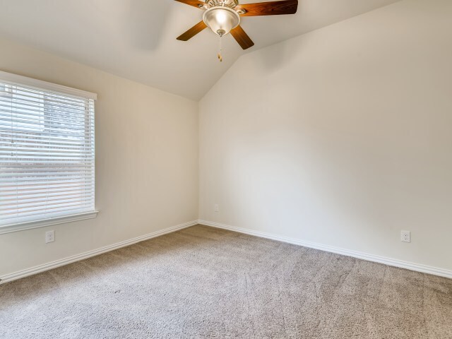 Building Photo - 13827 Quiet Fox Ln