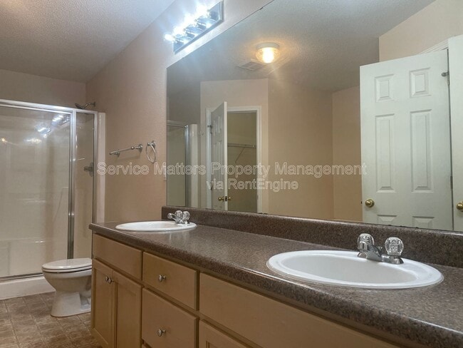 Building Photo - 6940 Hardwood Ct