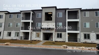 Building Photo - Gorgeous Top Floor Condo! Great Views!