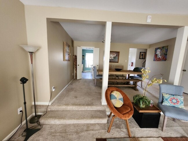 Building Photo - 10309 Emerald Rock Dr