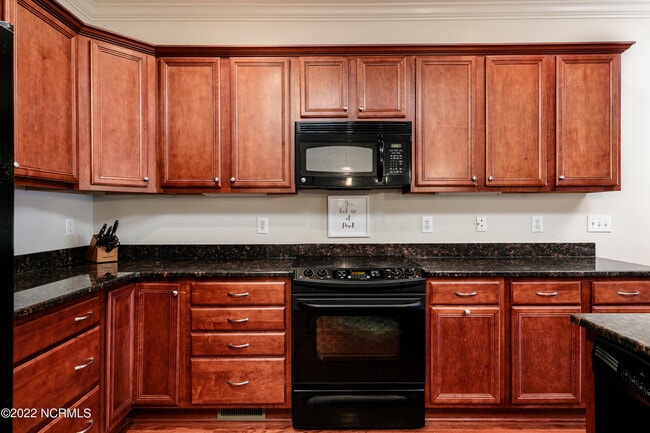 Building Photo - 22 Elk Ridge Ln