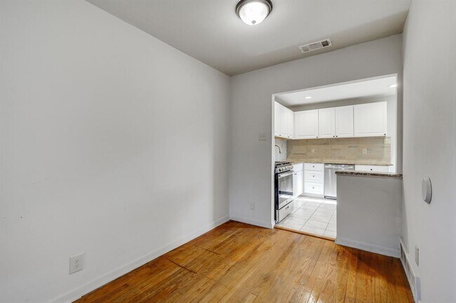 Building Photo - 4313 Bonnie Dr