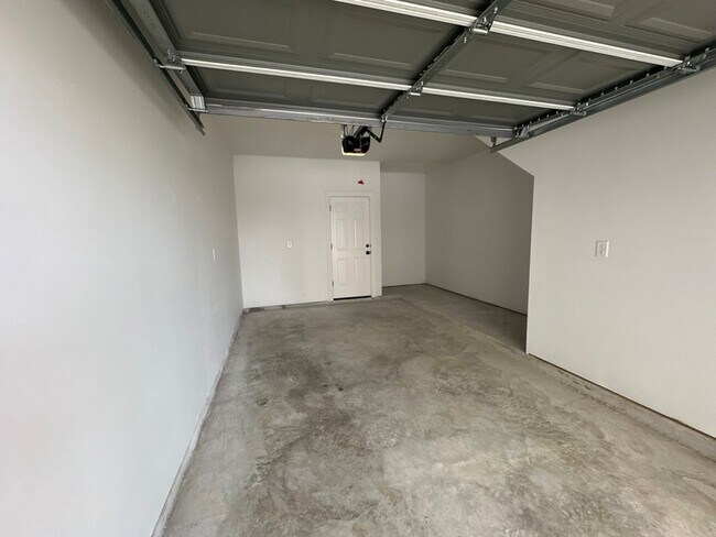 Building Photo - 3251 Sauce Pan Wy