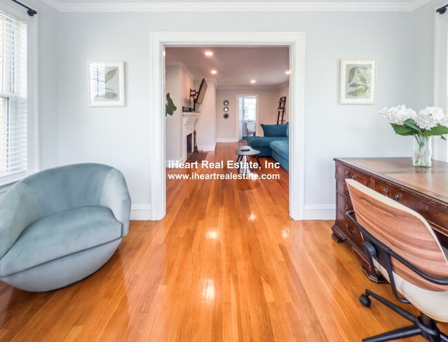 Building Photo - 65-67 Saint James Cir. Unit 2