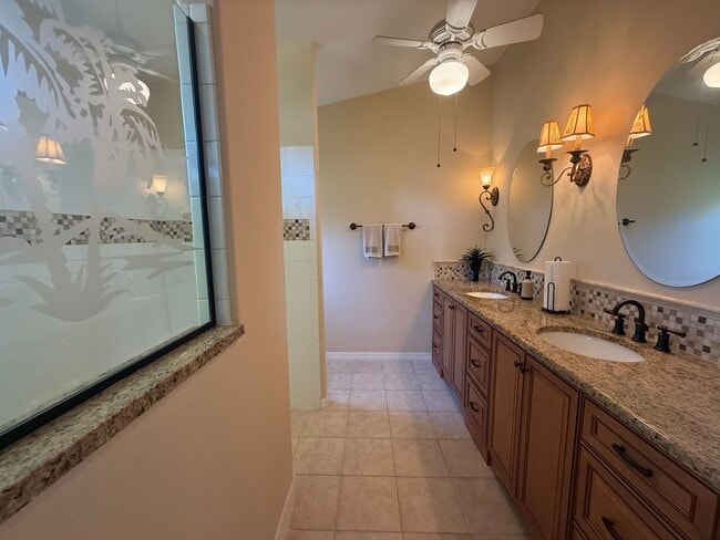 Building Photo - Beautiful 3 bedroom, 2 Bathroom home in the Turnbull Bay Golf Course Community