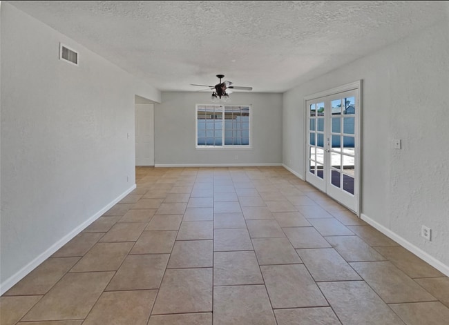 Building Photo - 7254 Nixon Dr