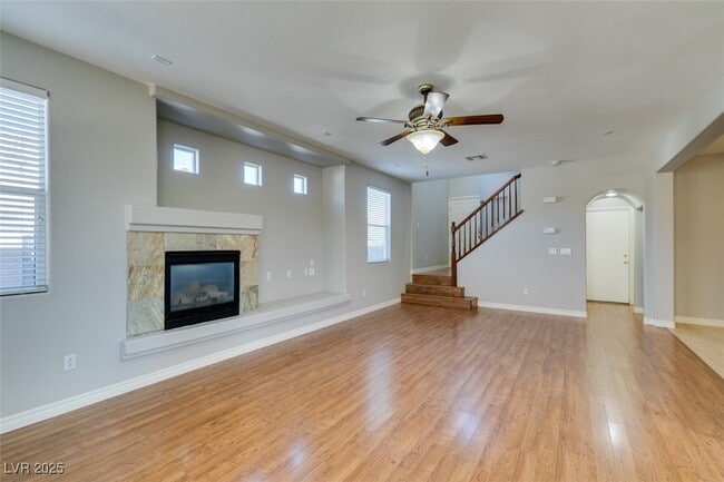 Building Photo - 9005 Semillon St