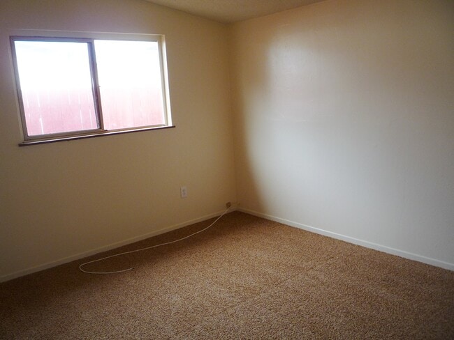 Building Photo - Poway Three Bedroom Home for Rent