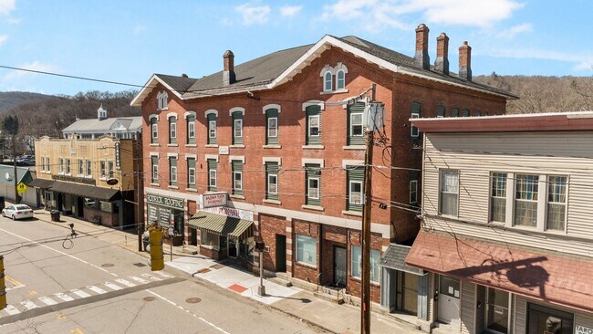 Building Photo - 62-70 Main St.-E