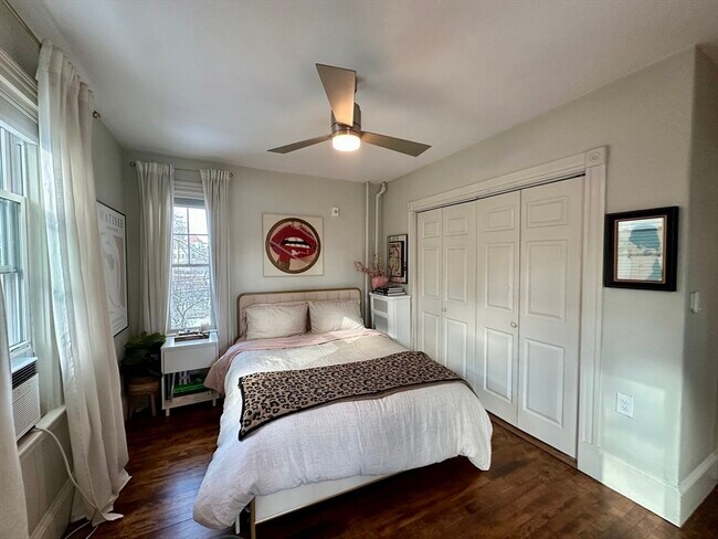 Building Photo - 15 Bearse Ave