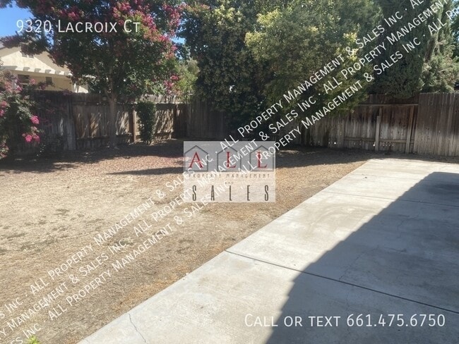 Building Photo - 9320 Lacroix Ct