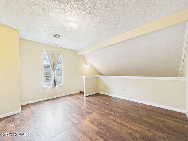 Building Photo - 202 Belfast St