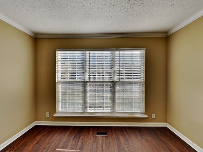 Building Photo - 5224 Ridgefalls Way