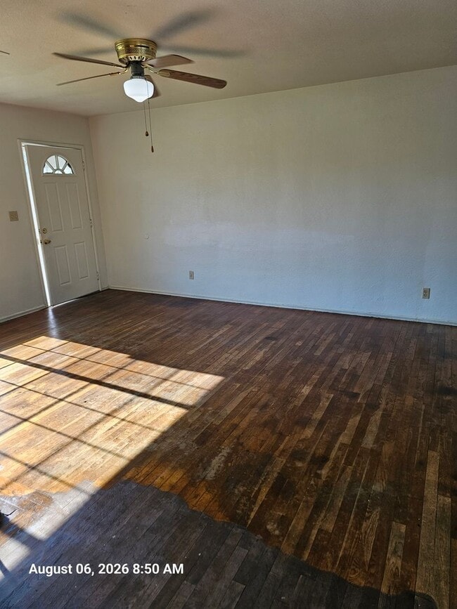 Building Photo - 407 S Santa Clara St