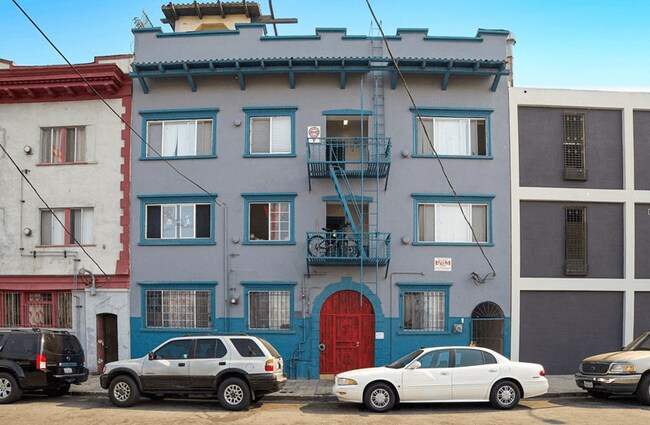 Floorplan - 225 W 25th St