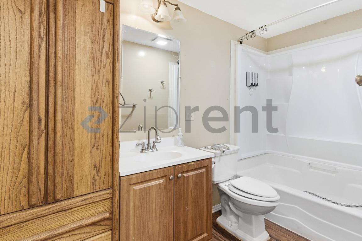 Building Photo - 1865 Brookside Ave NW