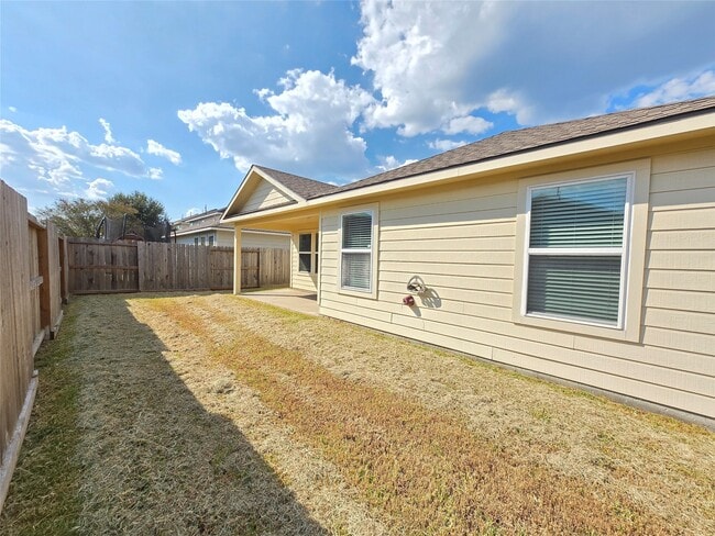 Building Photo - 9924 Lace Flower Way