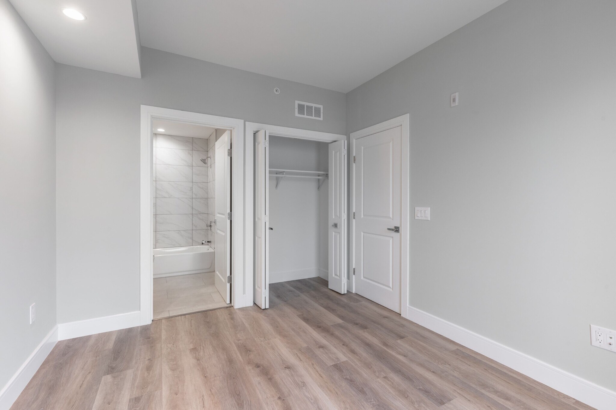 Building Photo - 1222 N Marshall St