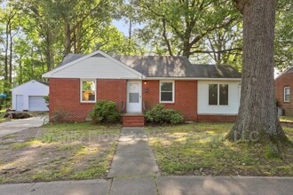 Building Photo - 12 Northampton Dr
