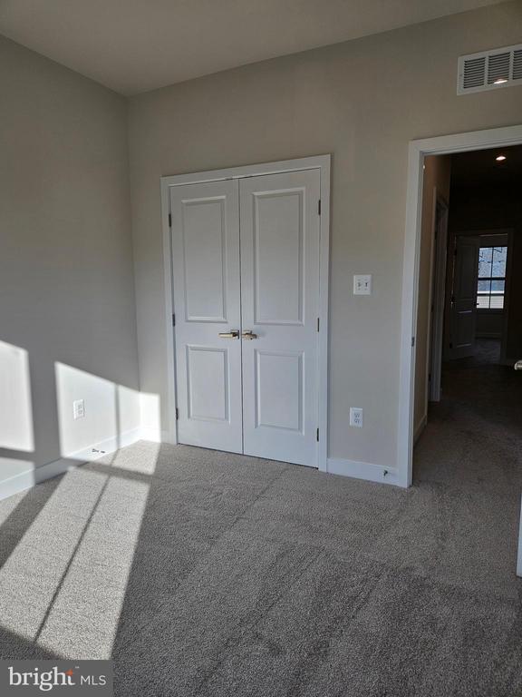 Building Photo - 7118 Bighorn Rd