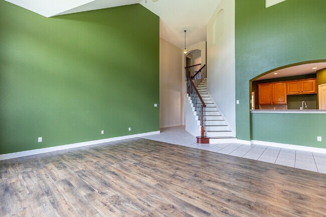 Building Photo - 1806 Three Forks