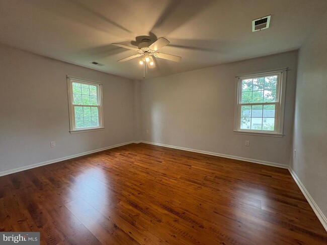 Building Photo - 5301 New Church Ct