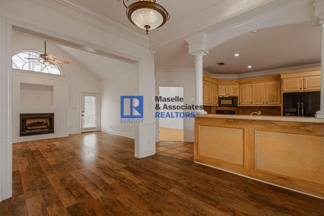 Building Photo - 3 Bed/2 Bath Home in Brandon