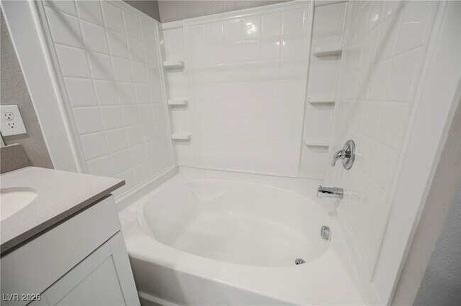 Building Photo - 6679 Velletri St.