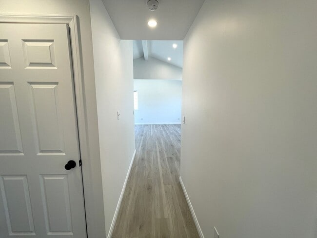 Building Photo - 14533 Lyle St