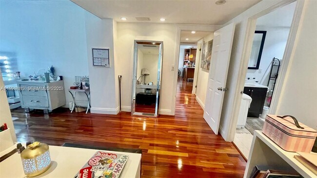 Building Photo - 19390 Collins Ave