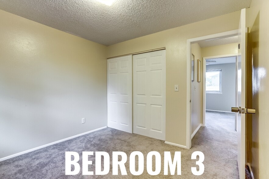 Building Photo - 15054 E Dartmouth Ave