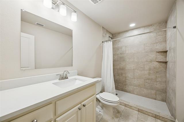 Building Photo - 13714 Countrybrook Dr