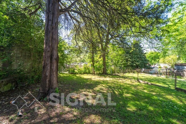 Building Photo - 1607 43rd Street Ensley