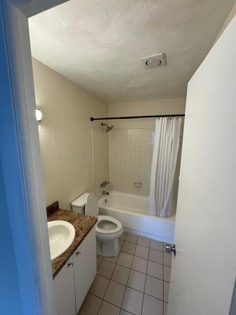 Building Photo - 670 NE 46th Ct