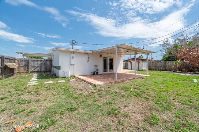 Building Photo - 1185 King St